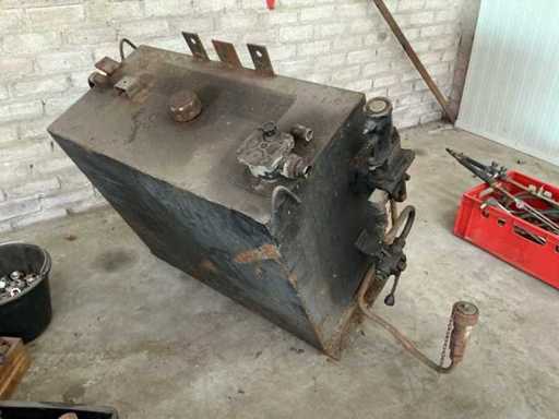 Hydraulic kit