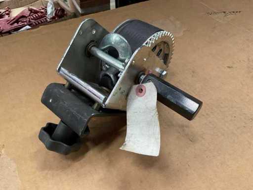 Troliu manual