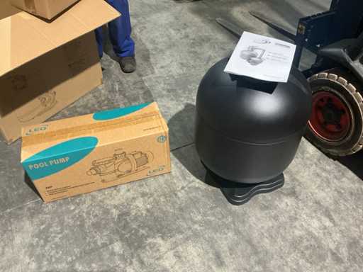 H2Q QCC580 Sand Filter Set with Pump (6x)