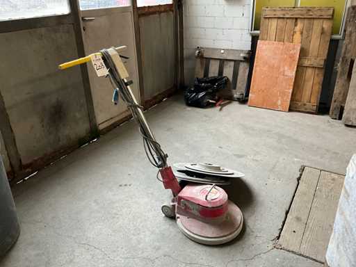 Ma?in? cu un singur disc