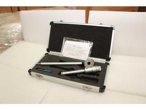 FREUTEK SDM0058 3-Point Inside Micrometer 12-16 x 0.05 mm