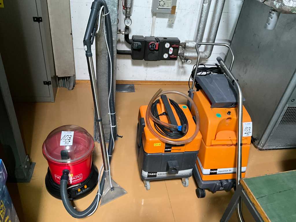 Taski / Novamatic Acuamat 20 / Vacumat Floor Cleaning Machines (3x)