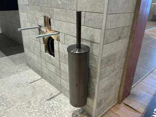 Toilet brush
