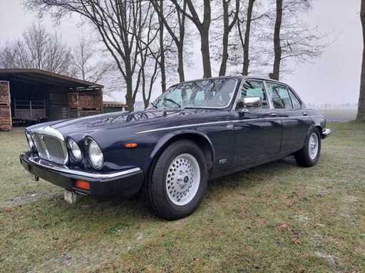 Daimler Jaguar - Doppio sei - V12 - XJ12 - 1986 - Auto passeggeri