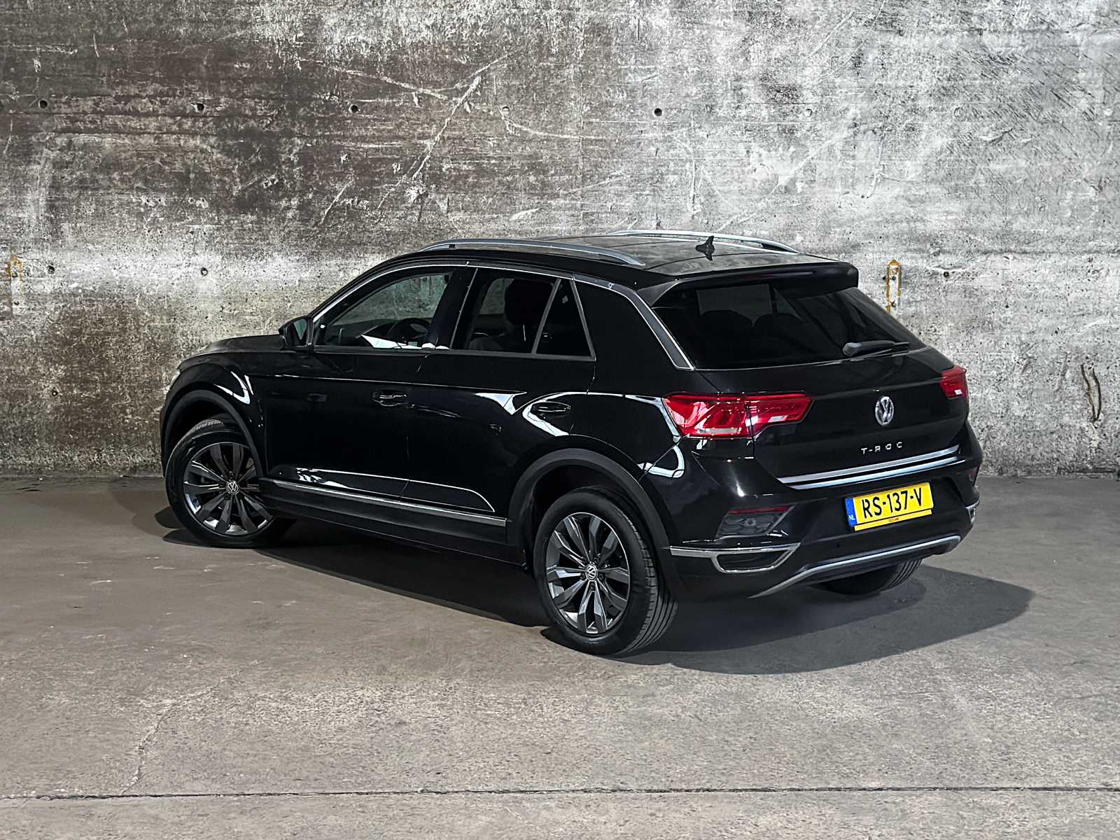 Volkswagen T-Roc 1.0 TSI Style 116pk 2018 (Origineel-NL), RS-137-V