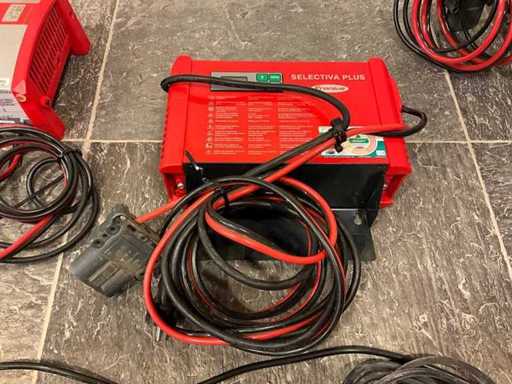 Fronius - 24V 50A - Battery chargers