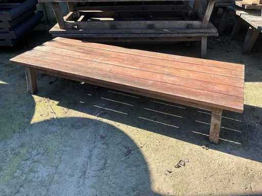 Table de terrasse en bois franc (6x)