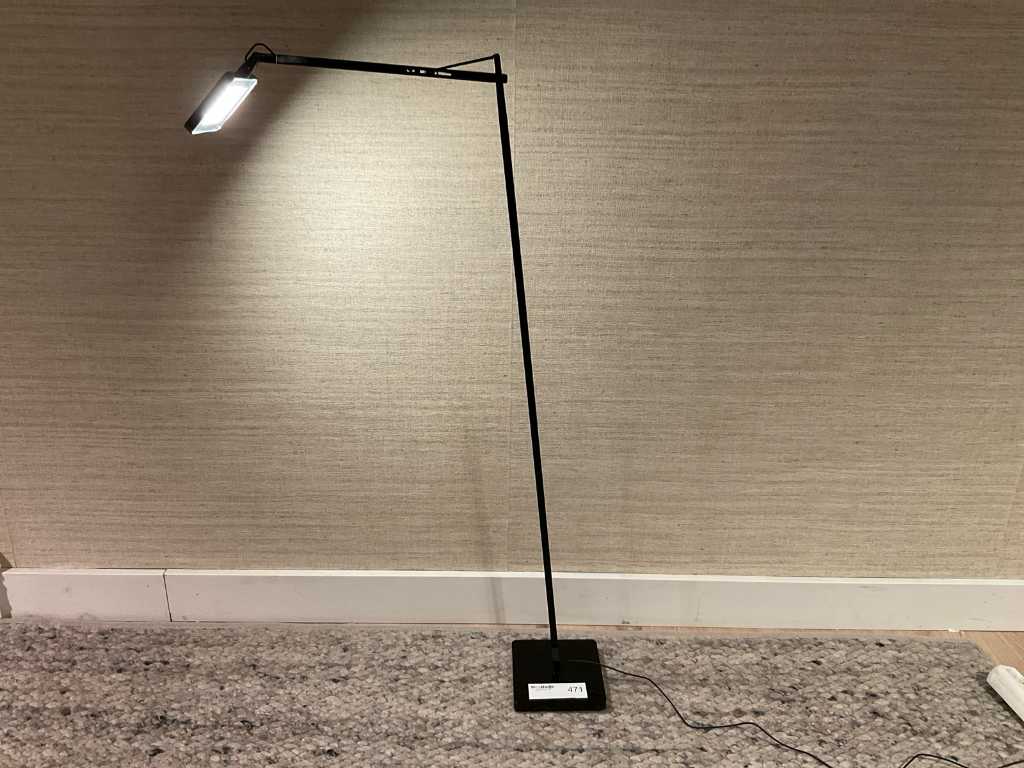 Kelvin led hot sale floor lamp