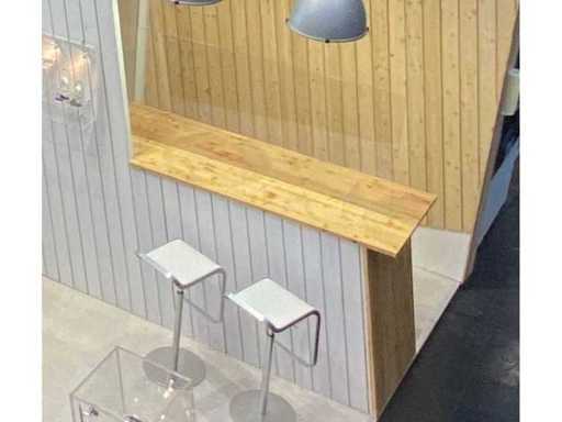 Mostrador de la Feria de Bar Laury