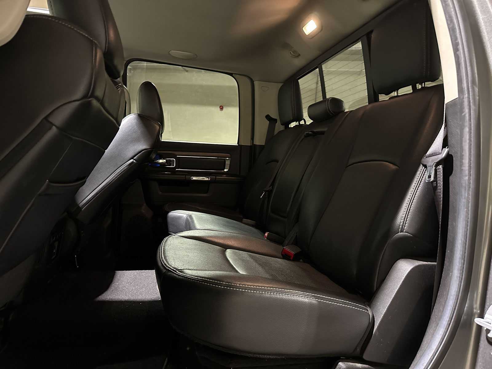 Dodge Ram 1500 5.7 V8 4x4 QC 6'4 401pk 2014 LPG (Origineel-NL) (BTW), VG-248-G