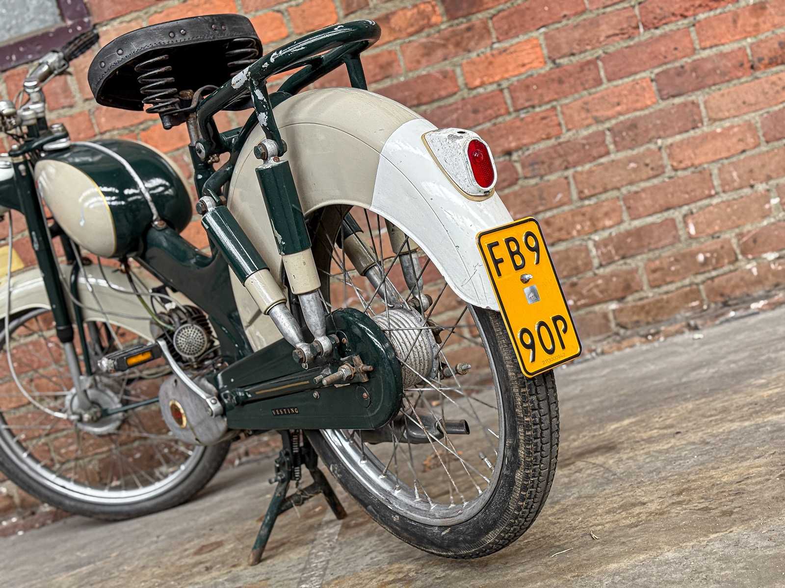 Vesting Pesetta 1973 Bromfiets, FB-990-P