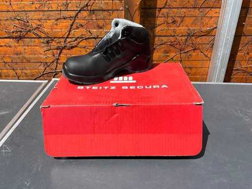 Steitz Secura Shoes & Boots