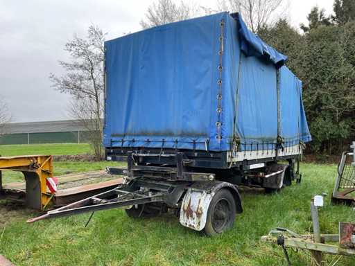 1985 Renova-Anhänger mit Abgabekarosserie