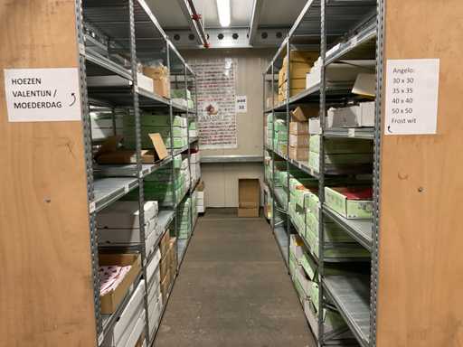 Batch of flower sleeves