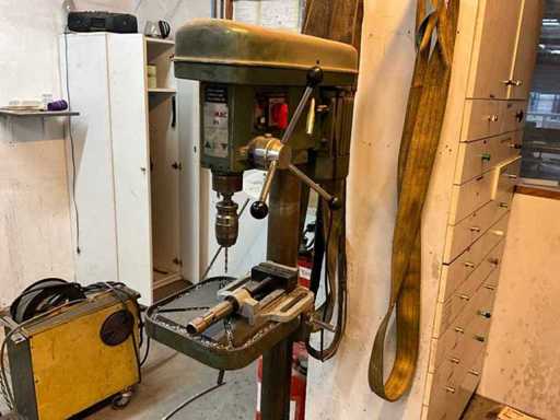 PROMAC 375 Boomachinepers