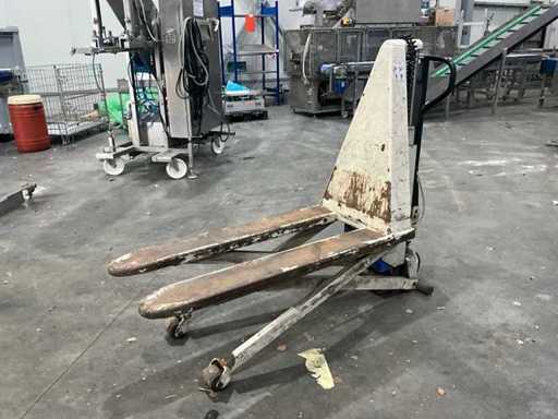 2013 Crown PTHP-2045SP00D Pallet Truck/Pump Truck