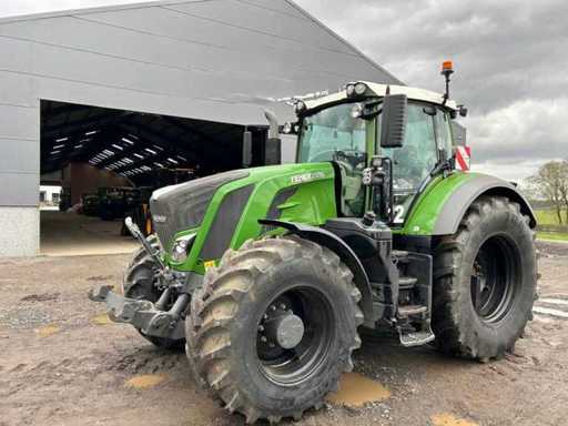 Fendt 826 Vario Agricultural tractor 4WD
