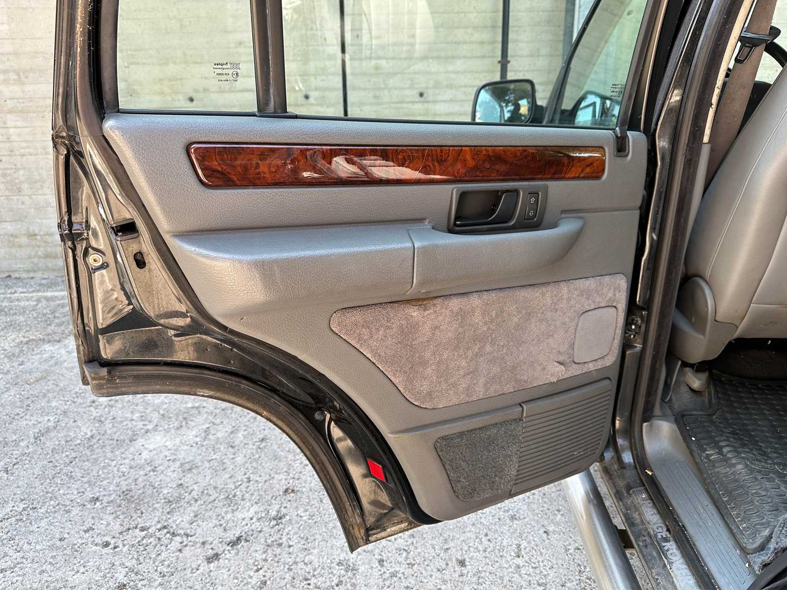 Land Rover Range Rover 4.6 V8 HSE 223pk 1995, 75-FS-RZ