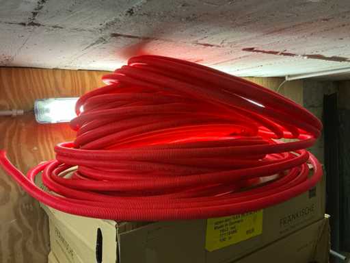 Tub de apă de 700m Alpex 16