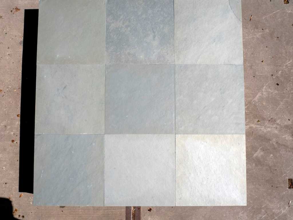 Natural stone tiles 47,8m²