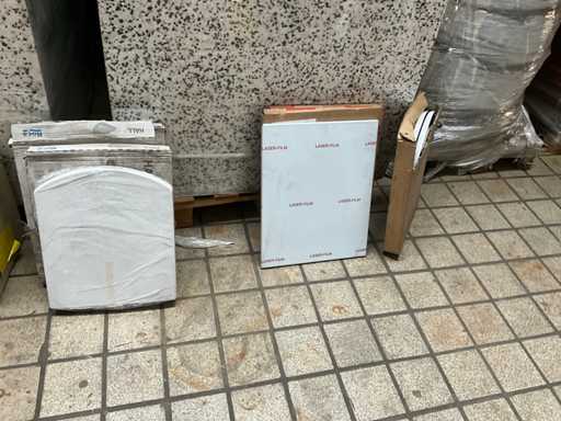 Lot de matériel d’installation de salle de bain