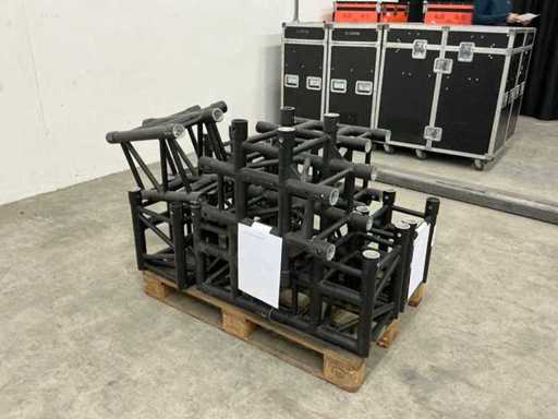 Prolyte S36R Black Aluminum truss Corner part (9x)