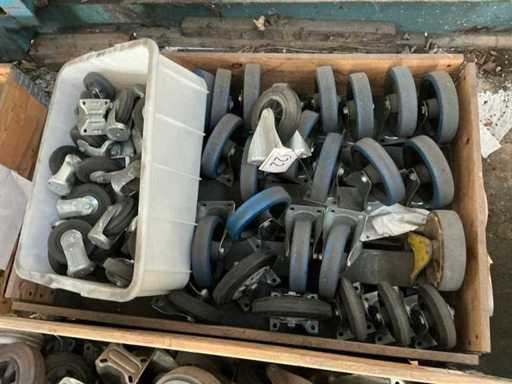 Lots of various screw-on wheels