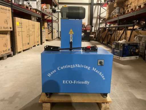 2025 Stahlworks Hydraulic Hose Sawing Machine