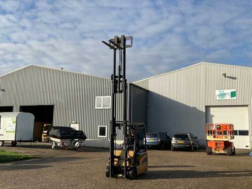 2006 Caterpillar EP18NT Gabelstapler