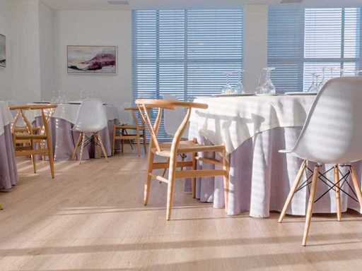 Porcelanosa Tanzania Taupe Mat 23x150 cm Vloertegel 19,32 m²