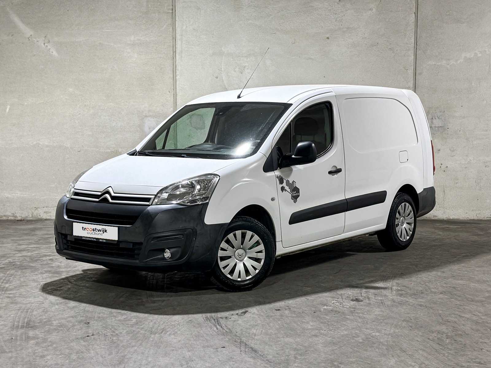 Personenauto's, bedrijfswagens en campers te Tiel