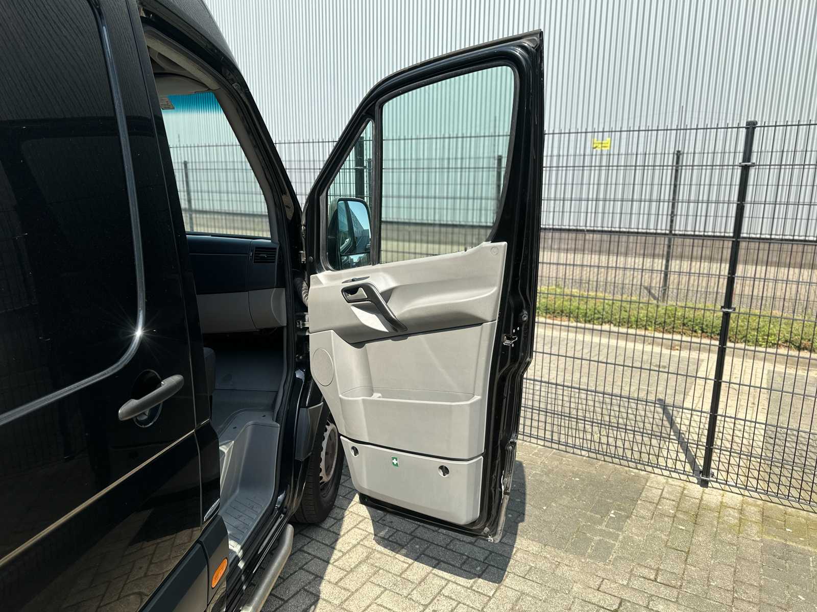 Mercedes-Benz Sprinter 414 2.2 CDI 432 HDDC 143pk 2018 (Origineel-NL) Automaat, V-616-PK