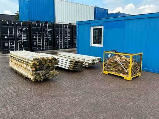 Lot de profilés en maçonnerie