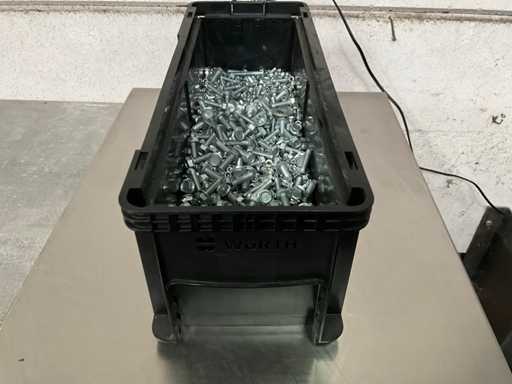 Würth 8,22 kg Mélange avec écrous et boulons dans un contenant empilable