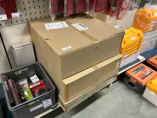 Travelsat et antenne parabole Triax (3x)