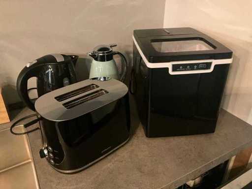 BluMill V07291 Ice Cube Machine + Miscellaneous