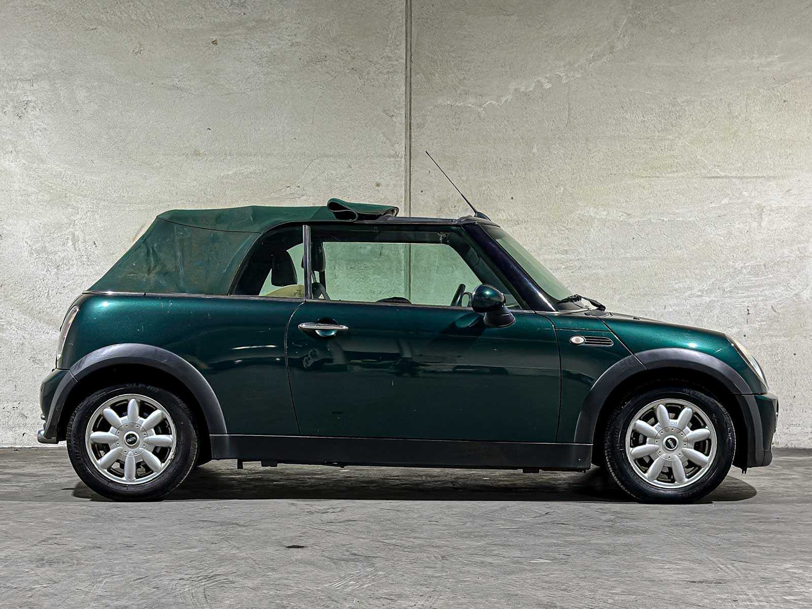 Mini Cooper Pepper Cabrio 1.6 116pk 2006 (Origineel-NL), 30-SX-XL