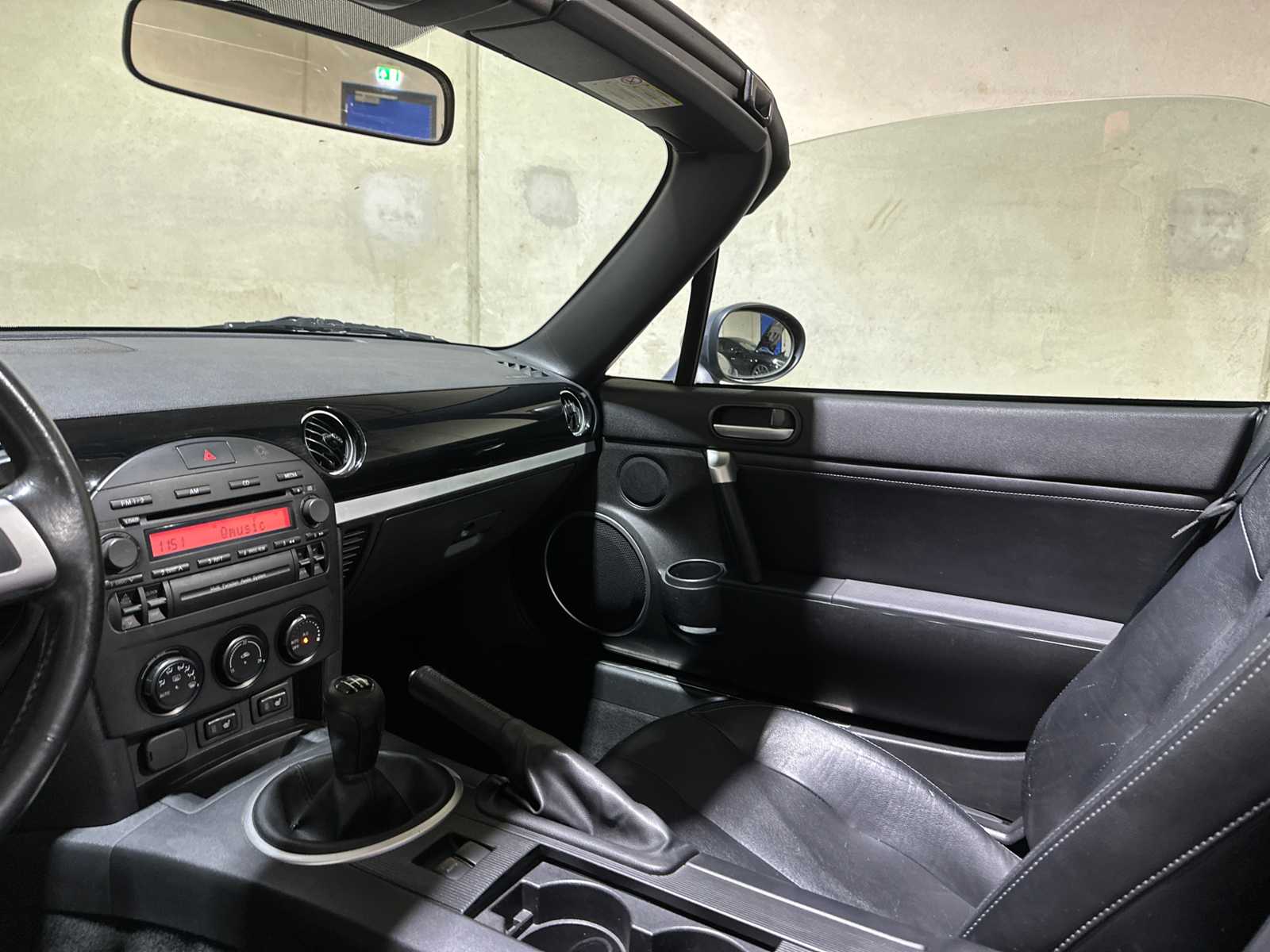Mazda MX-5 2.0 S-VT Touring 160hp 2006, JH-652-T Youngtimer