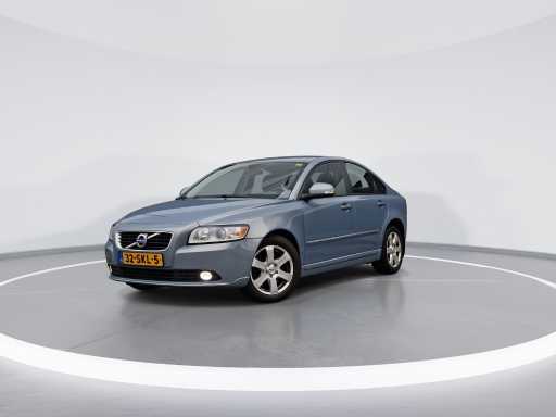 Volvo S40 2.0 D3 Momentum - 2011 | 57-01-16