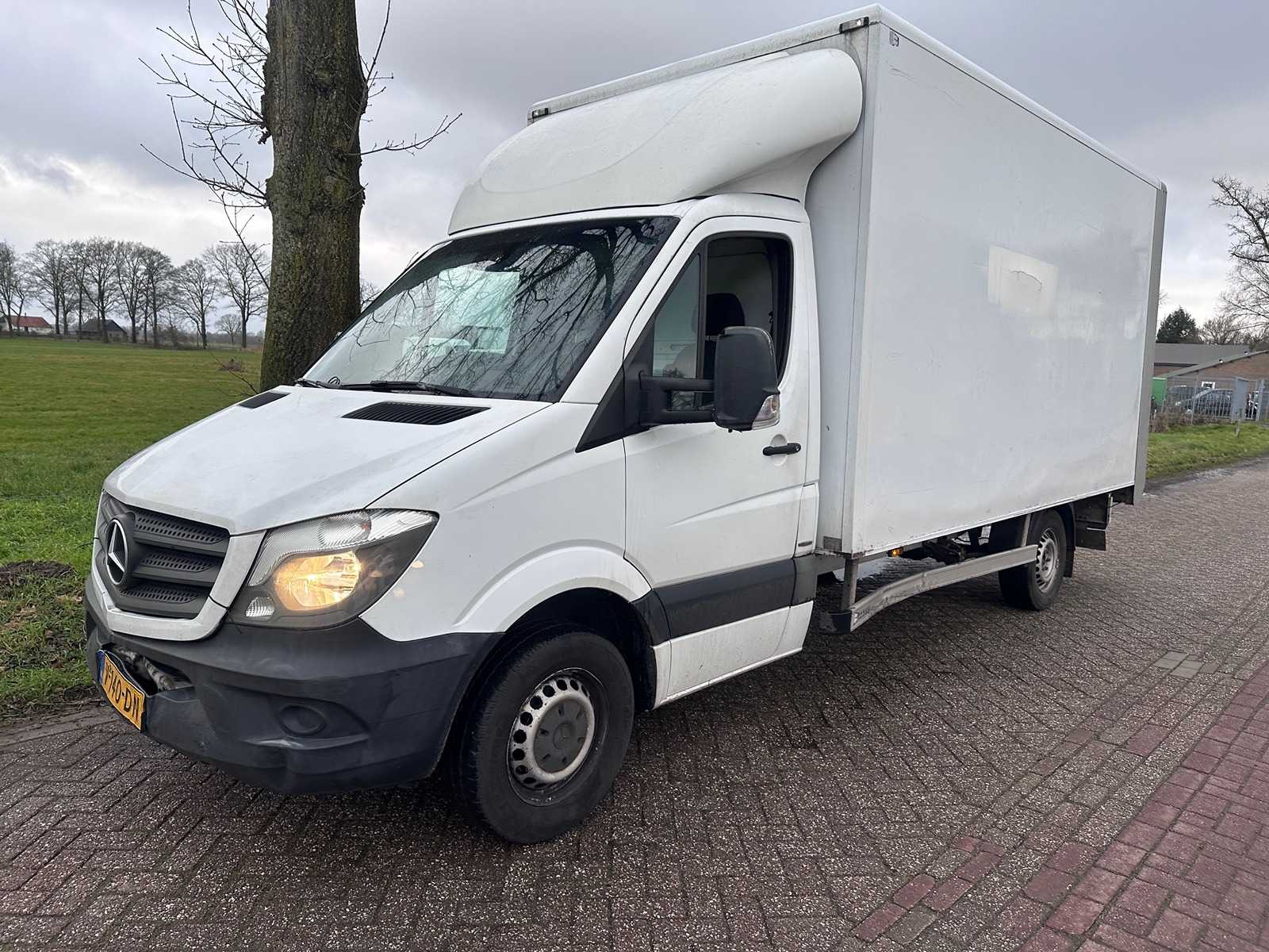Mercedes-Benz – Sprinter – 314 2.2 CDI 432 z nadwoziem sztywnym i klapą tylną – V-140-DN