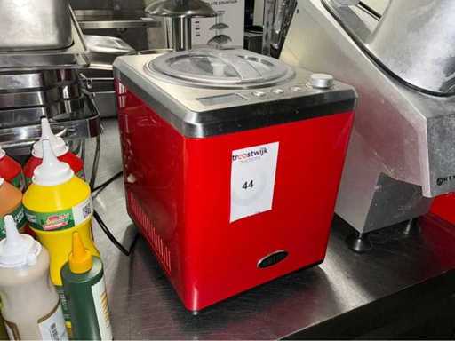 Aparatul de înghețată Boretti B101
