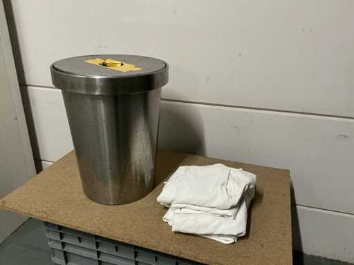 RVS Wasmand met stoffen zakken