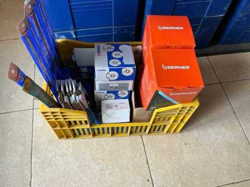 Partij diverse handgereedschappen