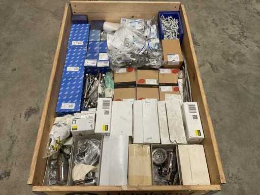 Charge von Installationsmaterialien