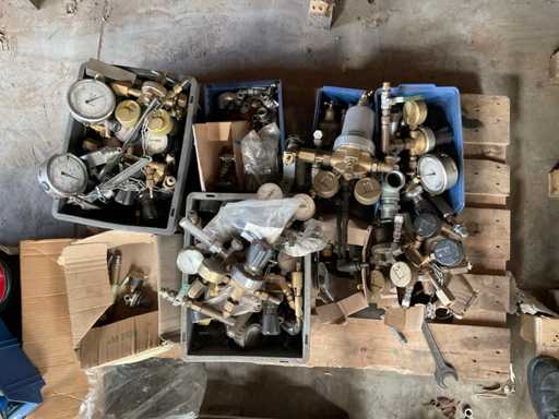 Supape de reducere ?i amestecare a loturilor