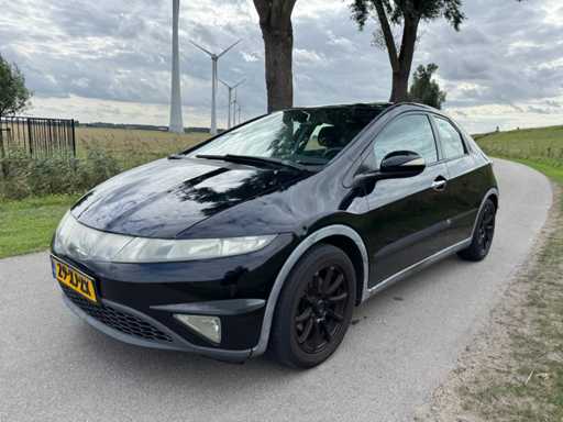 Honda Civic 1.4 Sport 29-XJ-ZX