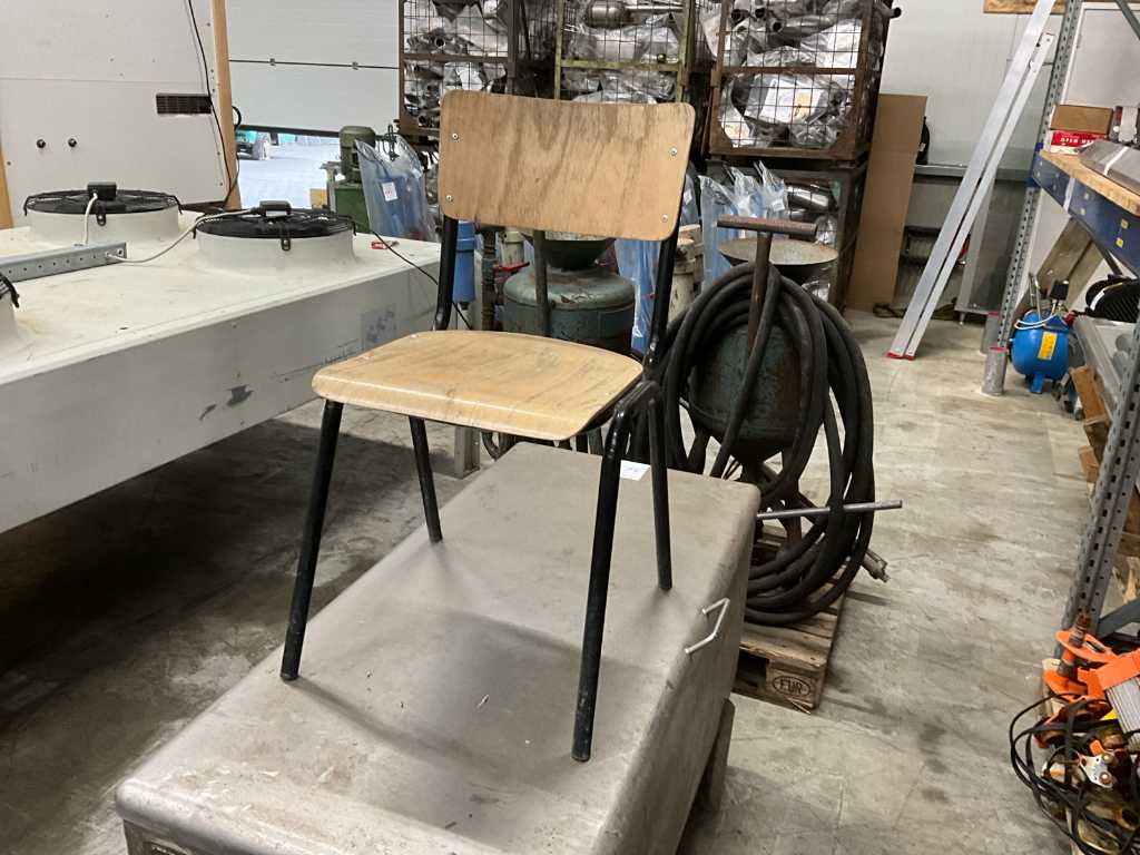 Krzesło do stołówki (15x)