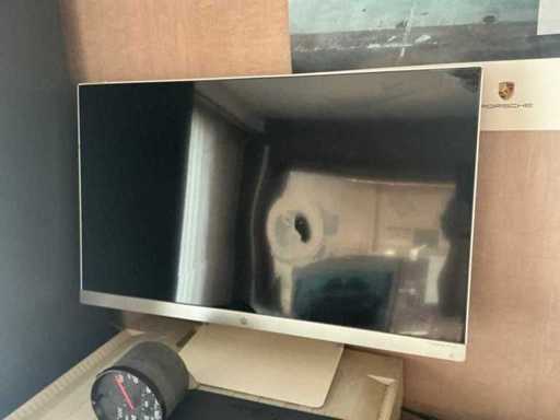 HP Pavilion 27xw Monitor