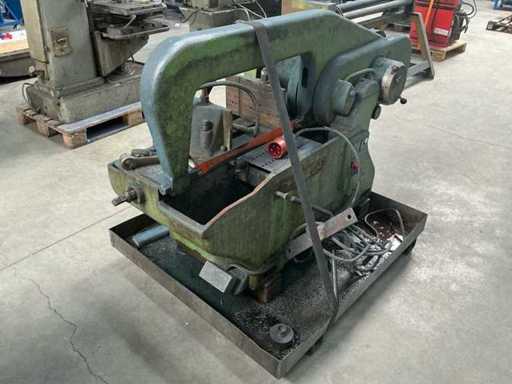 Hacksaw Machine