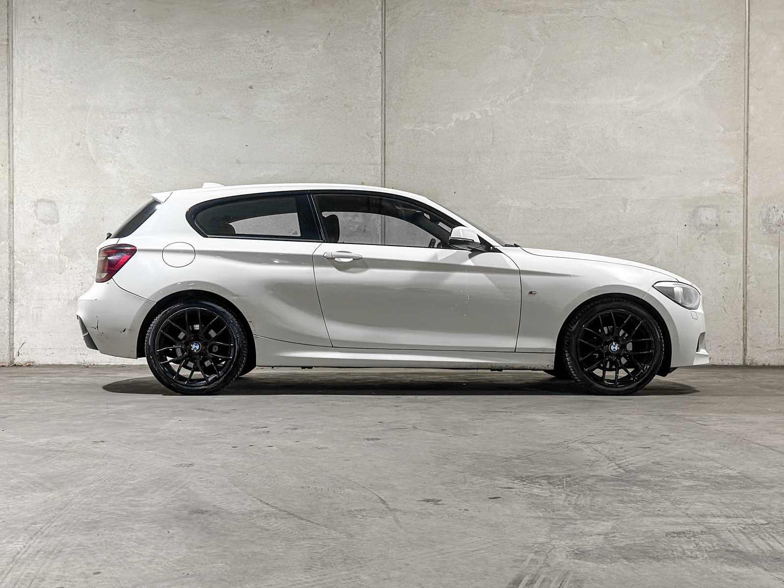 BMW 116i Executive M-sport 136pk 2015 (Origineel-NL) 1-serie, 6-ZGF-18